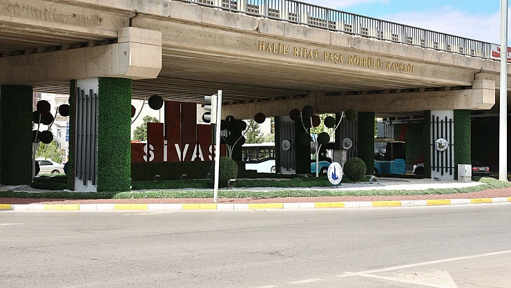 Halil Rıfat Paşa Köprülü Kavşağı'nda Dönüşüm Tamamlandı