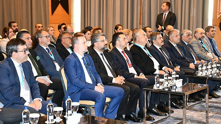 Karademir: 'Malatya Terk Edilmedi, Yeniden Doğacak'