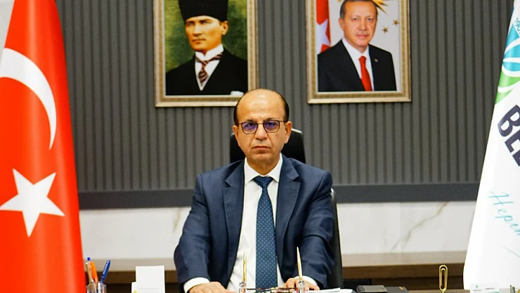 Yeşilyurt'ta Vefa Paneli: 'Turgut Özal ve Hamit Fendoğlu'nu Anma ve Anlama'