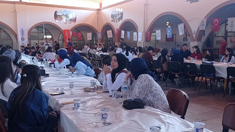 Büyükşehir'den YKS Öğrencilerine Moral Etkinliği