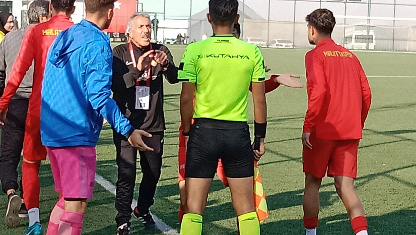 Futbolun Kalbi Sahada, Sorun Adalette