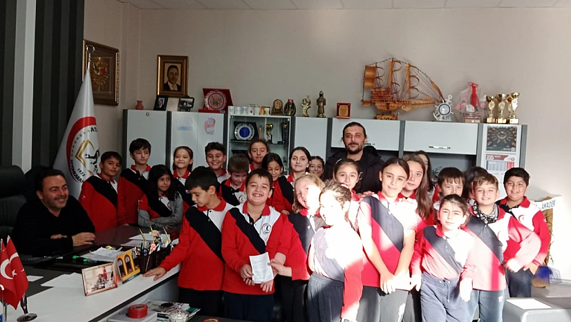 Küçük Eller, Büyük Kalpler: Gazze'ye Uzanan Yardım Eli