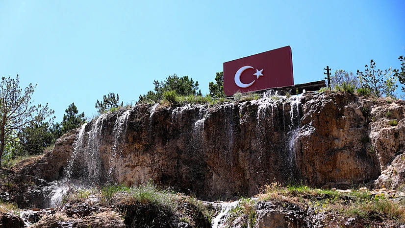 Sivas'ın Gözde Mesire Alanı Paşabahçe'ye Şelale Dokunuşu