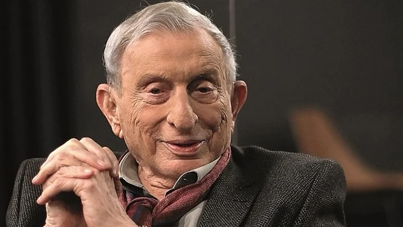 Türk Tiyatrosu Usta İsmini Kaybetti