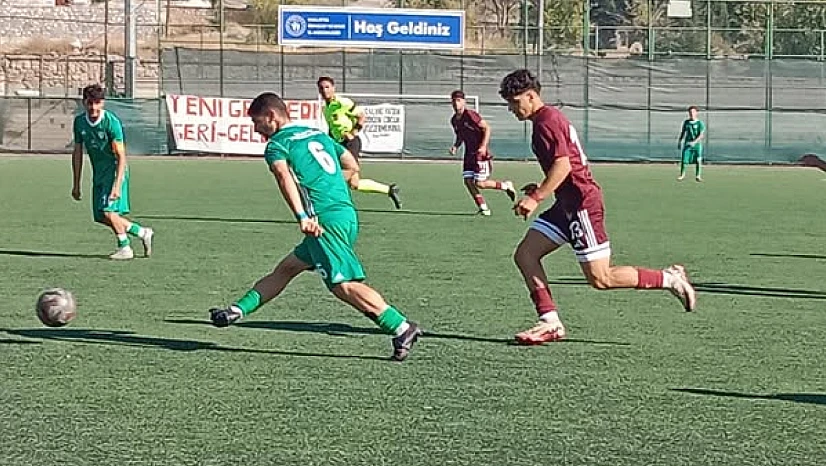 Yeşilyurtspor Evinde Hatayspor'a Farklı Yenildi: 0-4